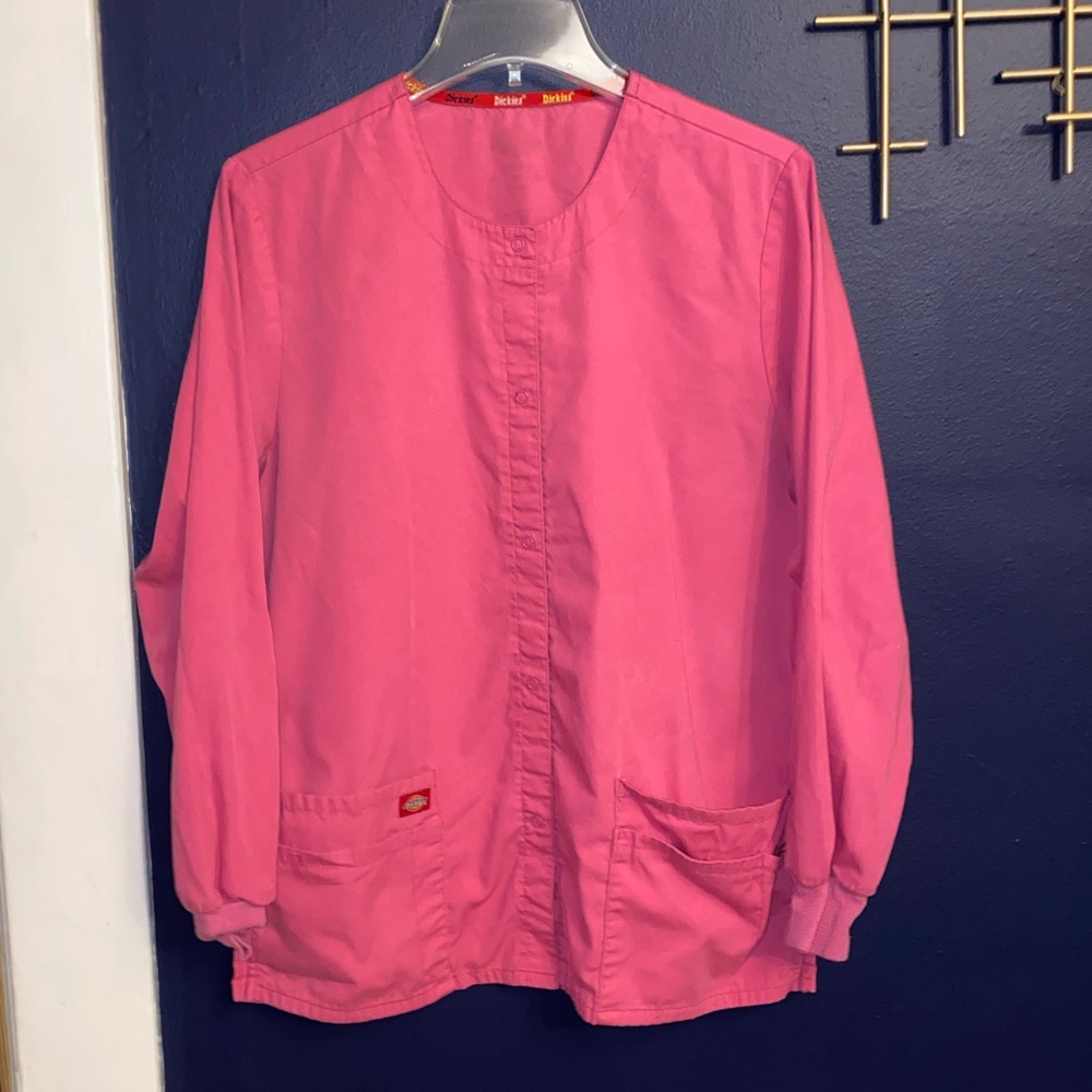 Women’s dickies scrub jacket